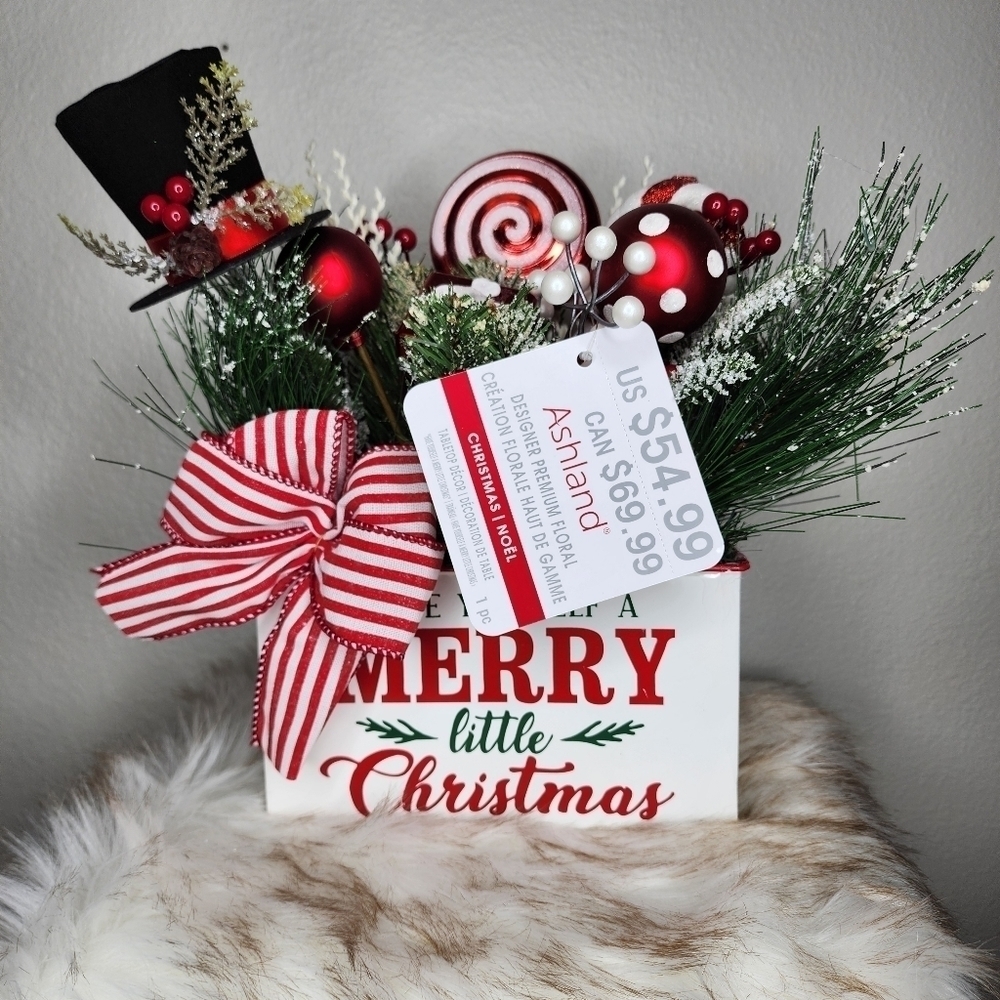 Ashland "Have yourself a merry little Christmas"  table top decor.